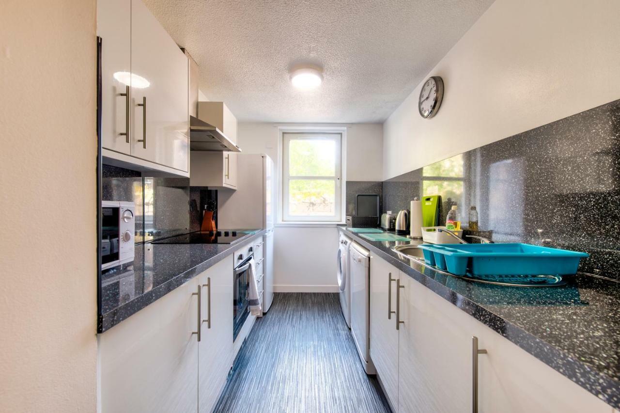 Charming 1 Bed Apartment With Castle View Édimbourg Extérieur photo